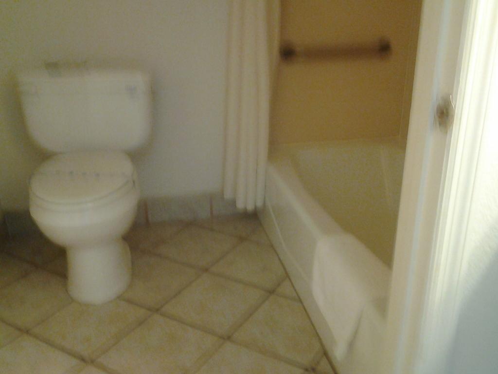 Budget Inn Tulare Ruang foto